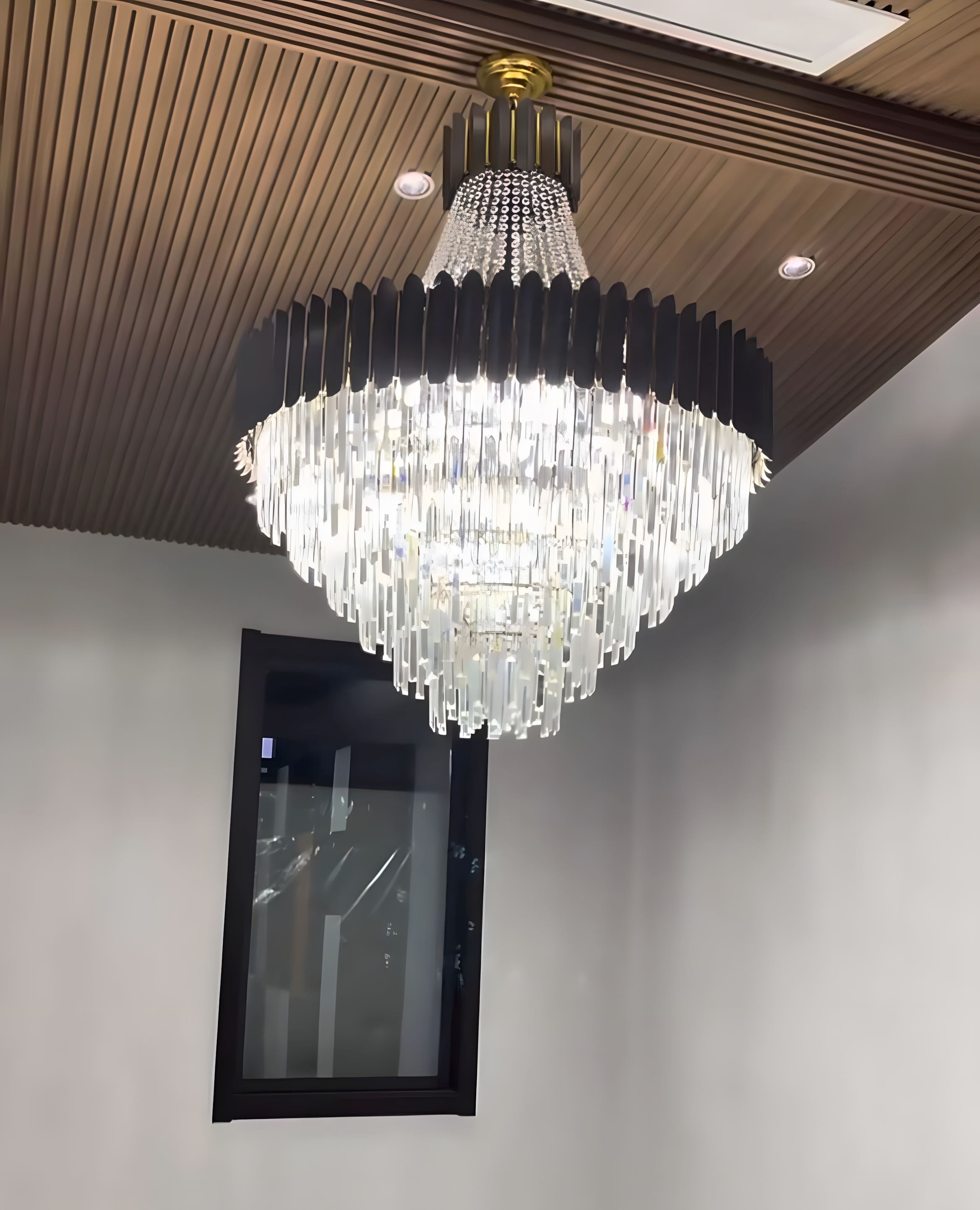 SABLA-Chandeliers-[product_subtitle]-ZENDUCE